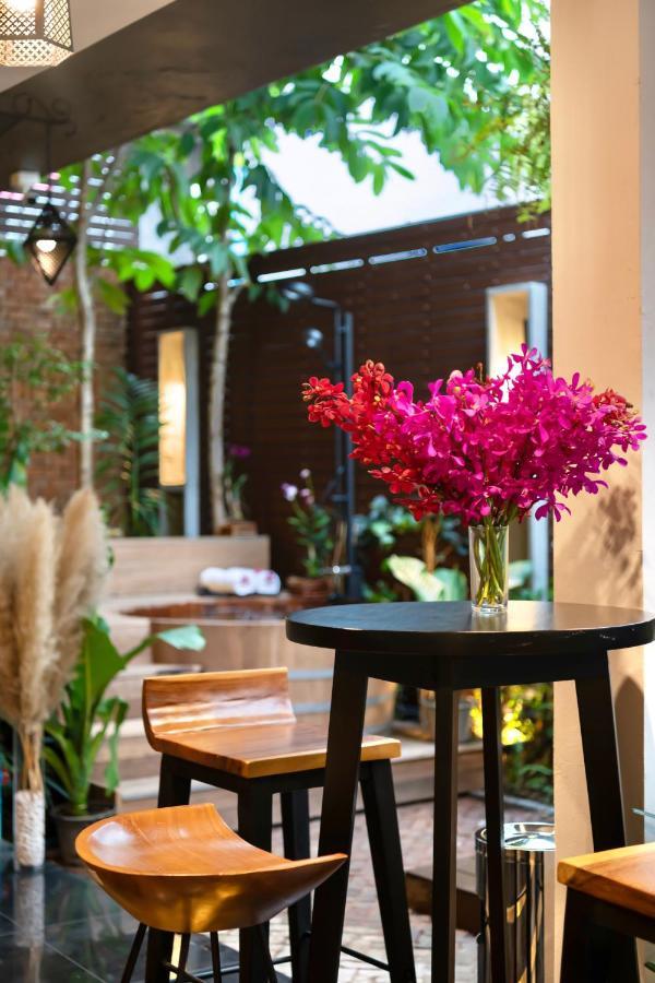 Red Door Heritage Hotel بانكوك المظهر الخارجي الصورة