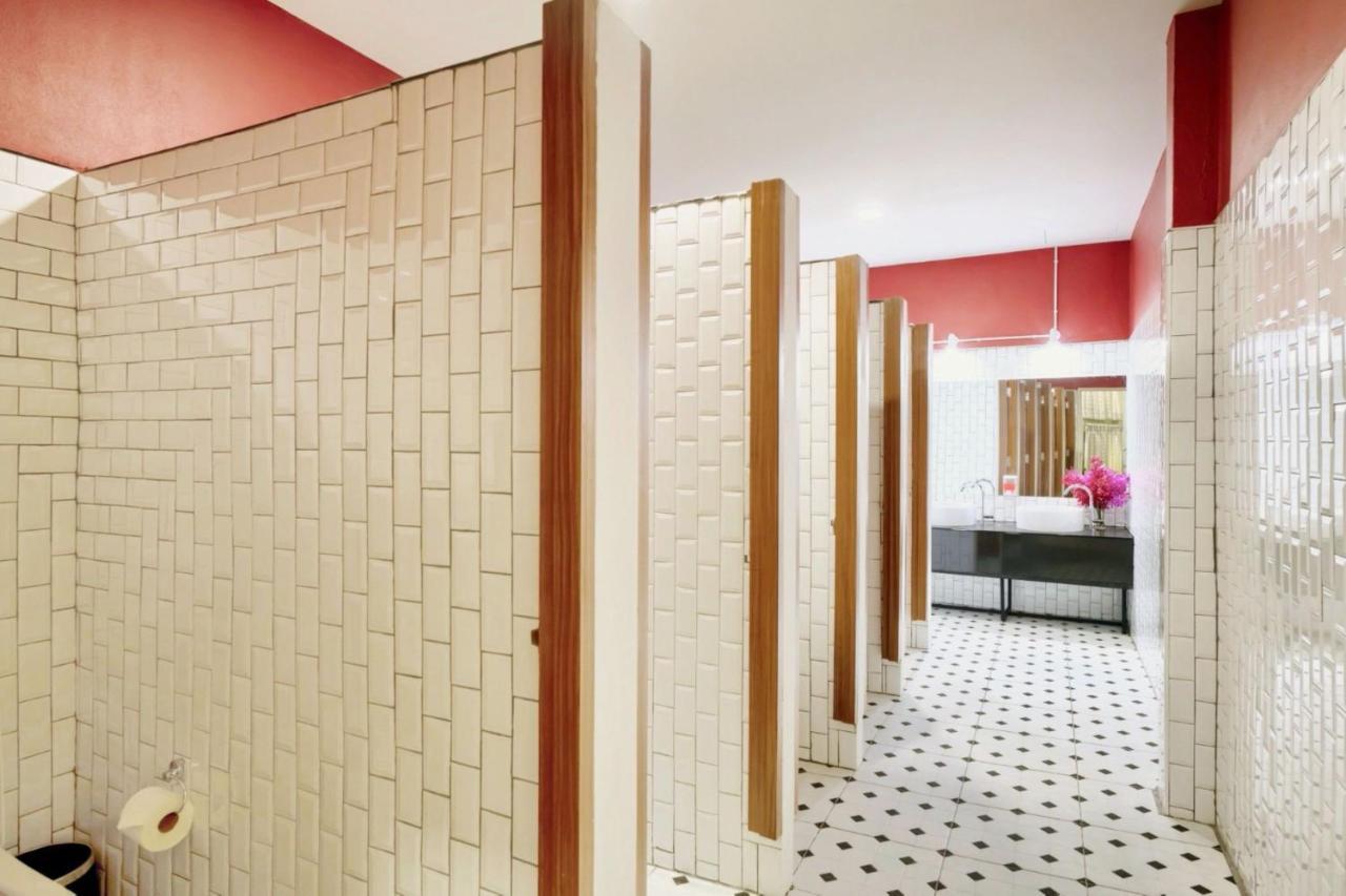 Red Door Heritage Hotel بانكوك المظهر الخارجي الصورة